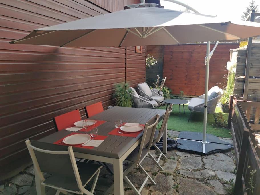 Rosebud, Adorable Et Confortable Petit Chalet Jausiers Exterior foto